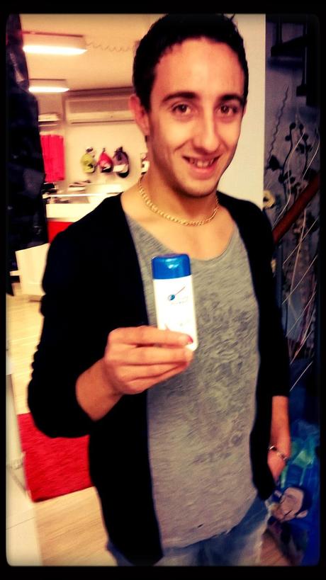 The Lunch Girls si fanno lo shampoo con Head&Shoulders: lisci e setosi The Lunch Girls si fanno lo shampoo con Head&Shoulders: lisci e setosi