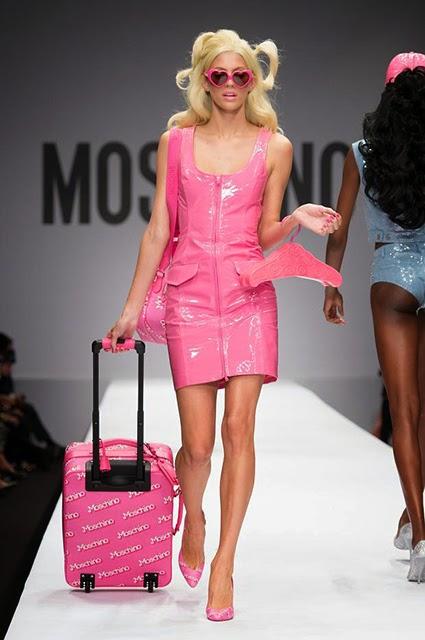 Barbie modella per Moschino