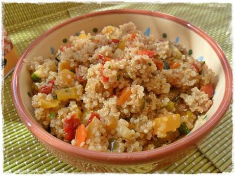 quinoa peperoni zucca pomodori secchi zucchine erbe aromatiche