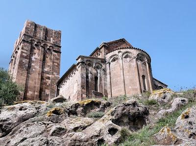 Perché le Chiese più antiche sono orientate astronomicamente verso est? Perché le Chiese più antiche sono orientate astronomicamente verso est?