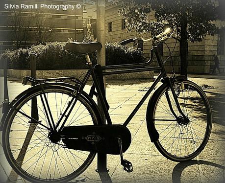 Passeggiando in bicicletta Passeggiando in bicicletta