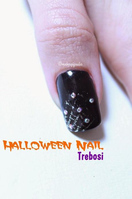 Halloween Nail // Trebosi