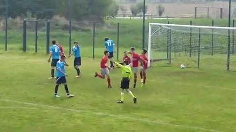 (VIDEO)Goal di tacco - Buscacalcio 1920 - Categoria Allievi 98