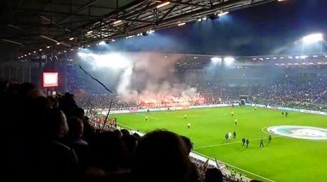 (VIDEO)FC St. Pauli - BVB 09 Pyroshow 28.10.2014