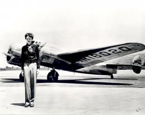 L’aereo di Amelia Earhart trovato dopo 77 anni: qual è la verità su questa misteriosa scomparsa?