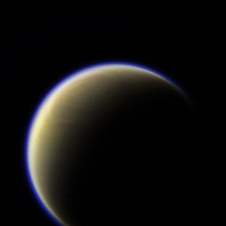 Tian on October 24, 2014 (from about 115.000 km) W00090613-6 - red grn bl vio Tian on October 24, 2014 (from about 115.000 km) W00090613-6 - red grn bl vio