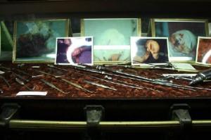 Il museo della morte di Los Angeles: quando il macabro incontra i manufatti di omicidi seriali