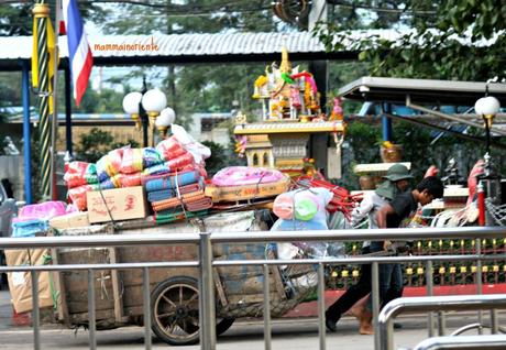 La Cambogia che ti entra dentro in 24 ore: la frontiera