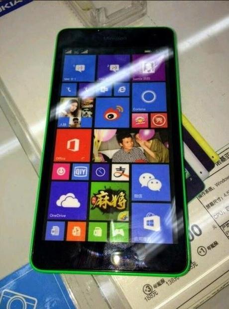 Debutta il primo Lumia con bran Microsoft