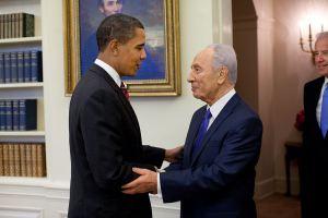 1024px-Barack_Obama_welcomes_Shimon_Peres_in_the_Oval_Office