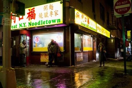03 Noodletown Chinatown night nyc street photography at night 579x385