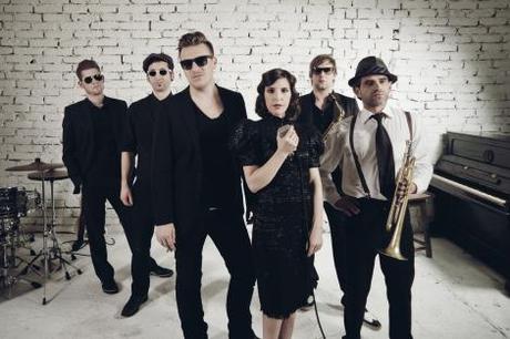 PAROV-STELAR-band