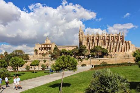 LA SEU (CATTEDRALE DI SANTA MARIA )