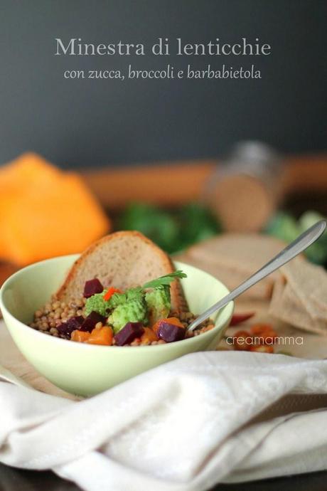 Minestra di lenticchie con zucca, broccoli e barbabietola Minestra di lenticchie con zucca, broccoli e barbabietola