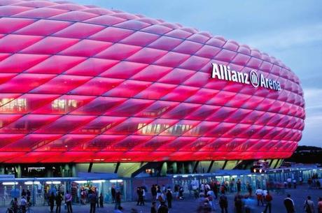 Bayern Monaco, ripagato con 16 anni di anticipo il prestito per la costruzione dell’Allianz Arena