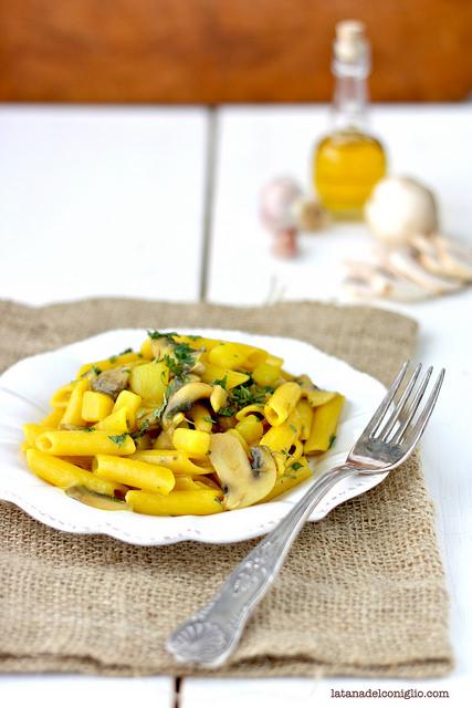 pasta risottata patate funghi zafferano5