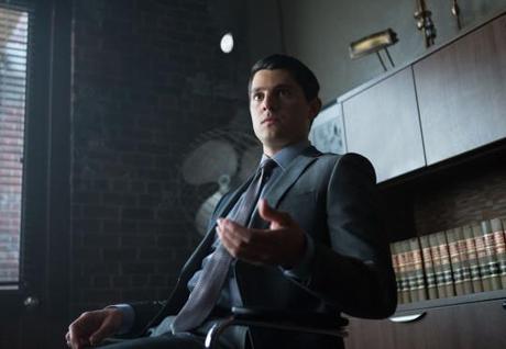 Recensione | Gotham 1×09 “Harvey Dent”