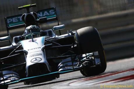 F1 GP Abu Dhabi. Rosberg in pole, prima fila tutta Mercedes