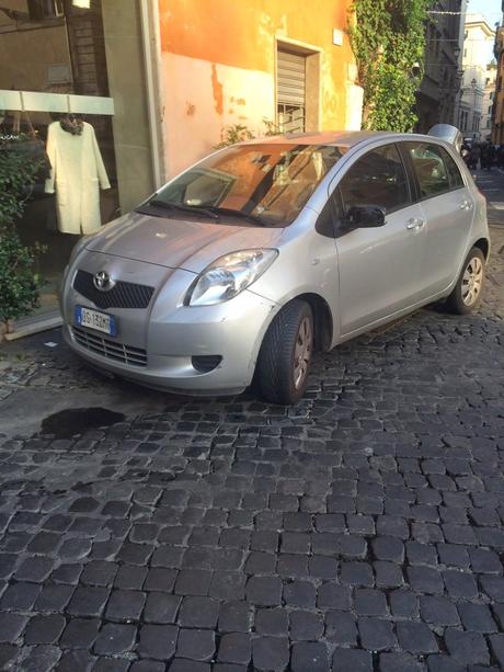 Via della Moretta, Banchi Vecchi, Via Giulia. Il capolinea di una città che non riusciremo mai a raccontare del tutto