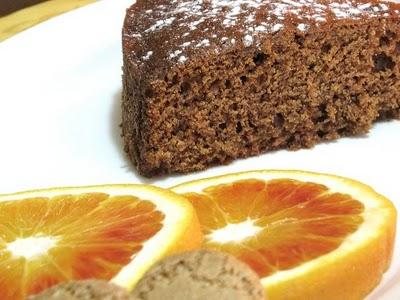 UN MONDO DI COCCOLE - TORTA AL CIOCCOLATO CON ARANCIA E AMARETTI - ORANGE SCENTED CHOCOLATE CAKE