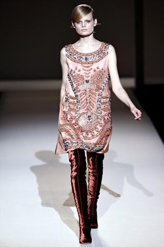 Milano Fashion Week. Alberta Ferretti f/w 11-12.