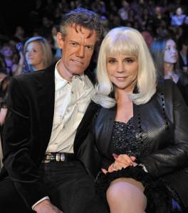 Randy Travis con l'ex moglie Elizabeth