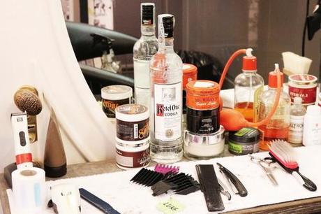 NASCE #KETELONE LOVES BULLFROG  LA PARTNERSHIP DEL BARBER SHOP MILANESE CON LA VODKA KETEL ONE