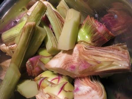 Cestini di pasta sfoglia e carciofi