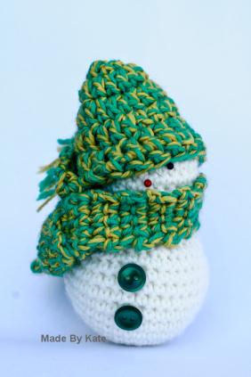 pupazzo di neve amigurumi