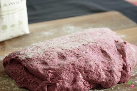 La ricetta per fare i Bagel rosa con farina di Kamut