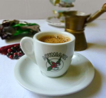 una tazzina di caffè! greco naturalmente! una tazzina di caffè! greco naturalmente!