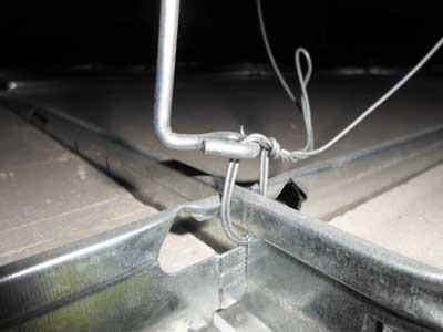 Verifica dei controsoffitti: indicatori di rischio per la manutenzione degli immobili (parte 2) pendinatura 2 Verifica dei controsoffitti: indicatori di rischio per la manutenzione degli immobili (parte 2)