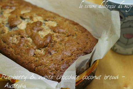 Raspberry & white chocolate coconut bread - il pane dolce per la colazione australiana