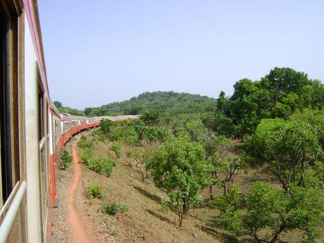 Treno_per_Yaundé