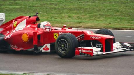 Ecco le foto e i video del debutto di Sebastian Vettel sulla Ferrari F2012