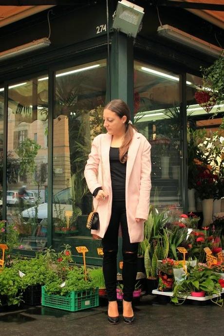 Black and pink coat - OUT-FIT