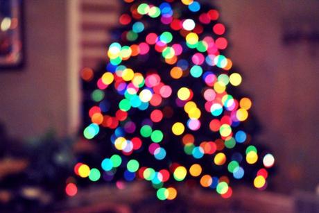 christmas-tree-december-holiday-lights-Favim.com-97954