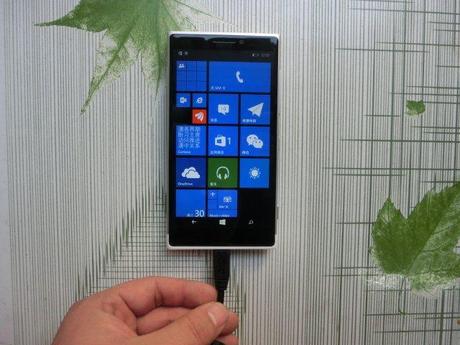 Lumia-1030-Leak-2