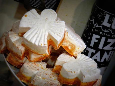 Natale 2014: le idee regalo Lush presentate al Beauty Happy Hour della bottega di Pisa