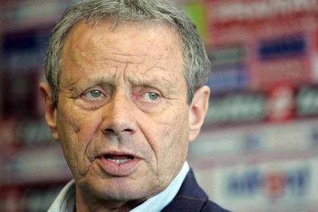 Palermo, Zamparini: ”Dybala al Napoli? No aspetto il Psg, Ferrero? Ieri tifavo per gli azzurri perche’..”