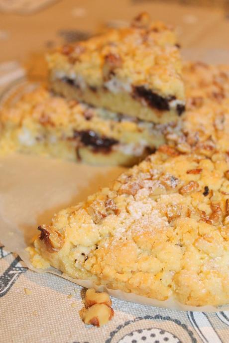 Torta Sbriciolona... e primo Anno di Blog!!! Torta Sbriciolona... e primo Anno di Blog!!!