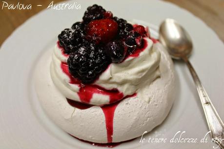 Pavlova - un candido dessert australiano per il prossimo Natale