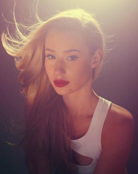 COTTA ADOLESCENZIALE 2014 – N. 9 IGGY AZALEA