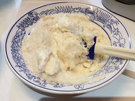 BISCOTTINI ALLE MANDORLE E SEMI DI PAPAVERO IMG_1395.JPG