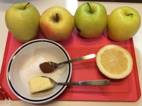 CRUMBLE DI MELE E CANNELLA IMG_1446.JPG