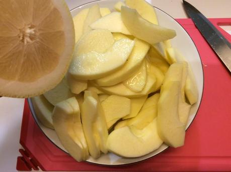 CRUMBLE DI MELE E CANNELLA IMG_1448.JPG