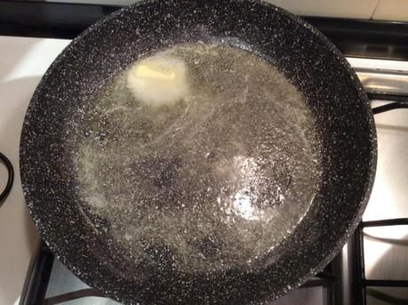 CRUMBLE DI MELE E CANNELLA IMG_1450.JPG