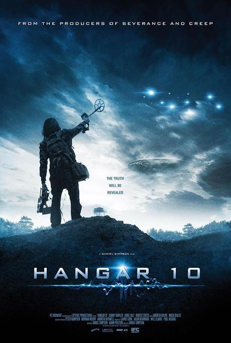 Hangar 10 ( 2014 )