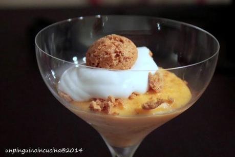 Mousse alle patate dolci con granella di amaretti Mousse alle patate dolci con granella di amaretti