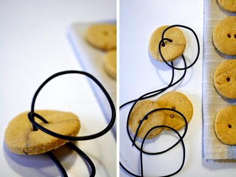 Bottoni piccanti (AKA biscotti che non sono ciò che sembrano) BottoniPiccanti3